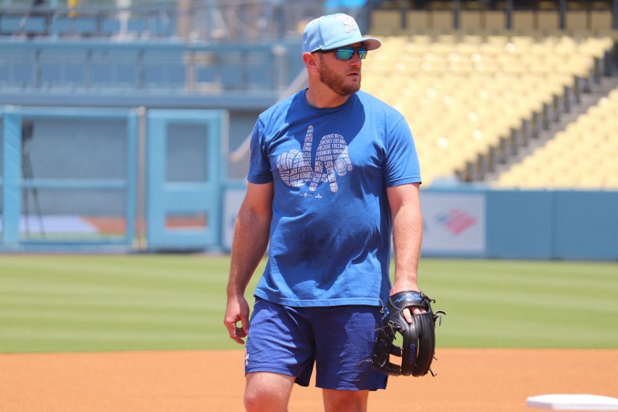 ドジャース、マンシーが残留へ、村上宗隆”争奪戦”の動きなし…球団が1年