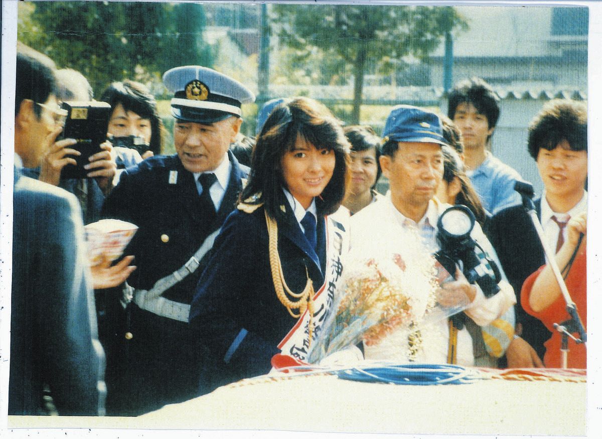 ◇中山美穂さんの秘蔵写真【写真複数】：中日スポーツ・東京中日