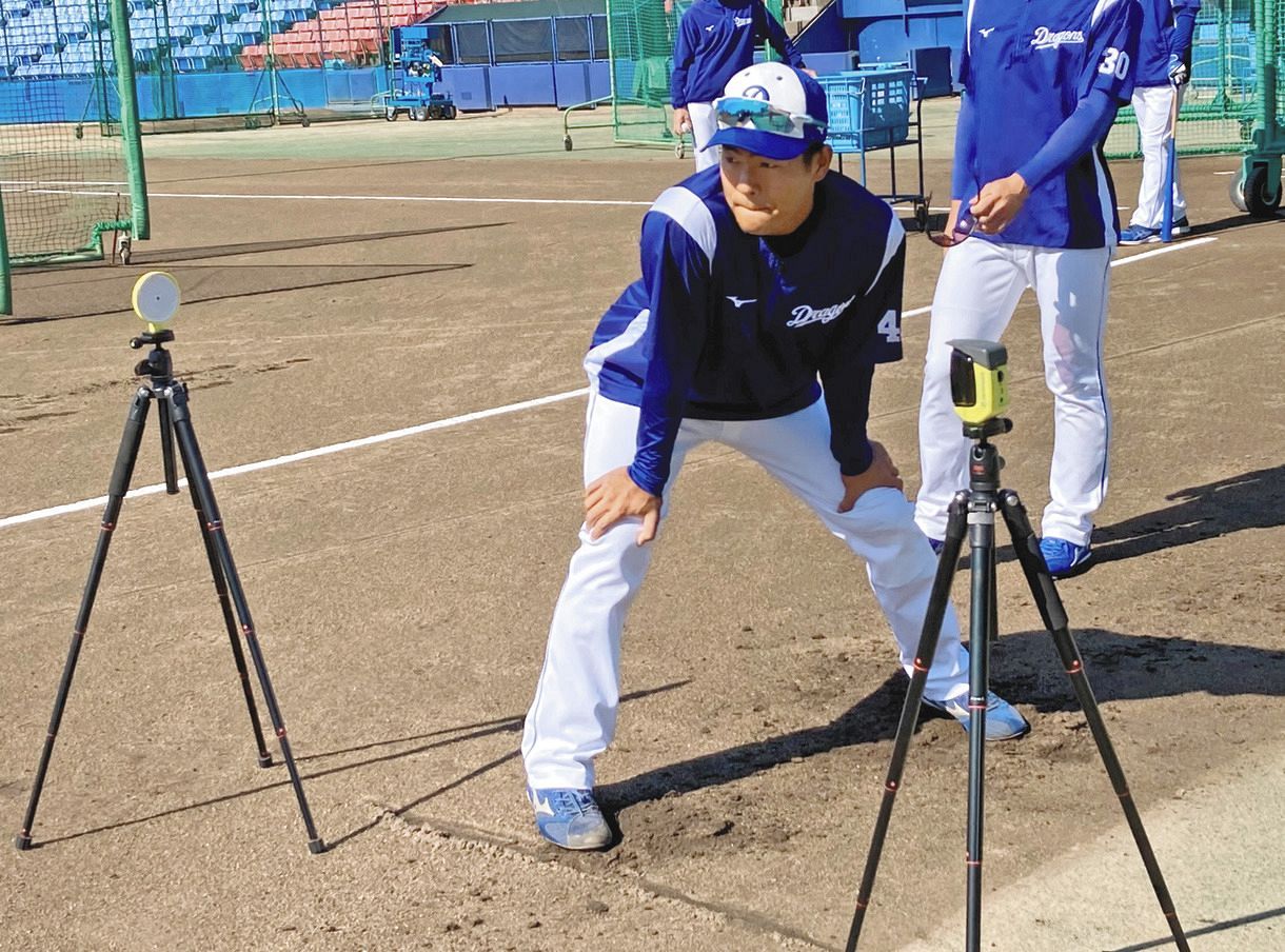 これぞプロのメートルダッシュ 中日 小林広報の必撮ワンポイント 中日スポーツ 東京中日スポーツ