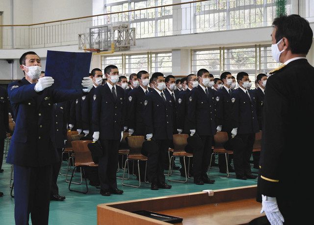 地域の安全を守れるように 県警察学校で入校式 中日新聞web