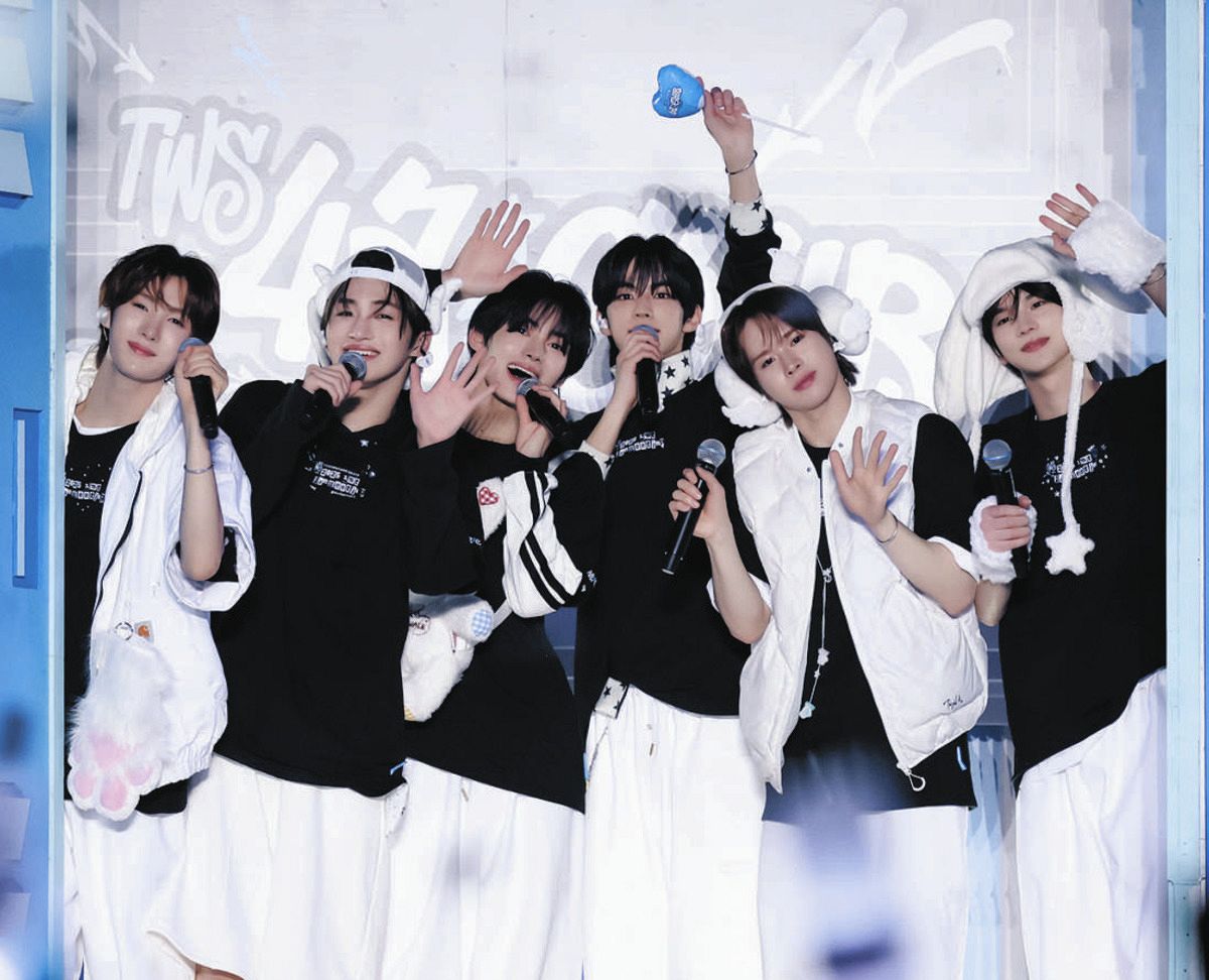 日本初のファンミーティングを開催したＴＷＳ（Ｐ）＆（Ｃ）ＰＬＥＤＩＳ　Ｅｎｔｅｒｔａｉｎｍｅｎｔ