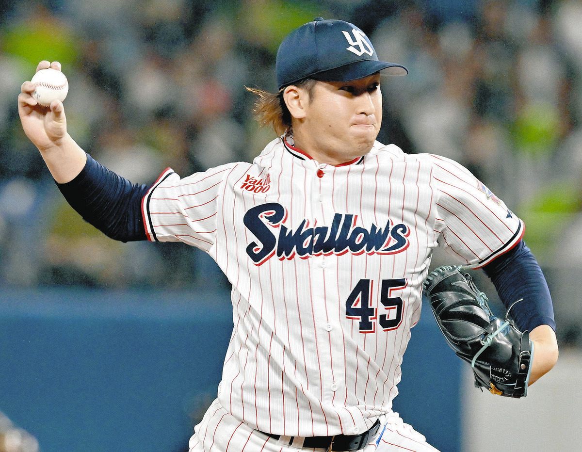 ヤクルト】「やっと勝てた」4番手で登板の小沢怜史が今季初勝利