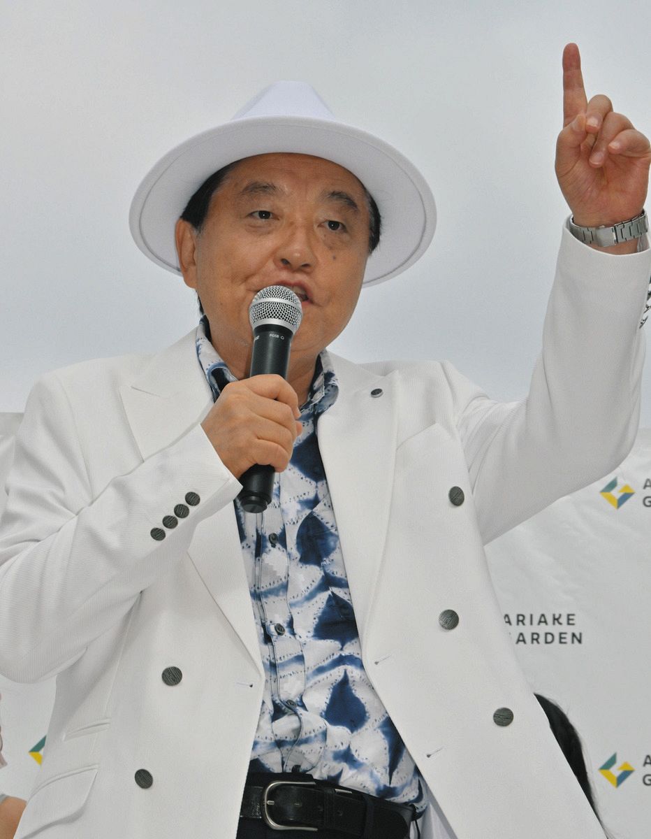 何をやってもしかられる』河村たかし名古屋市長、白いハット姿でデビュー曲熱唱 狙うは「レコード大賞“最高齢新人賞”」：中日スポーツ・東京中日スポーツ