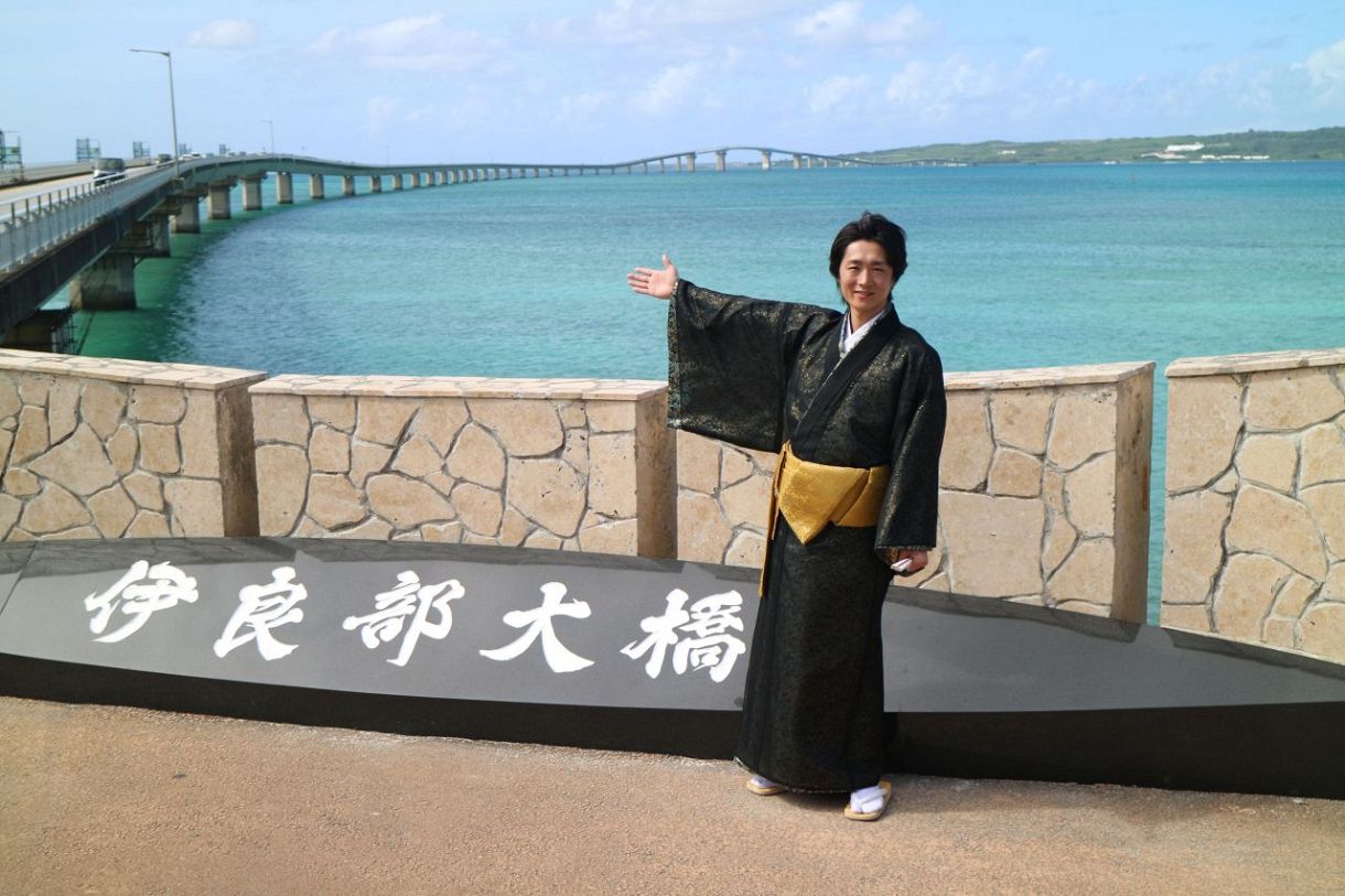 真田ナオキ、自身最南端の宮古島で初コンサート 師匠・吉幾三に宮古島ソングをお願い「観光大使になれたら」:中日スポーツ・東京中日スポーツ