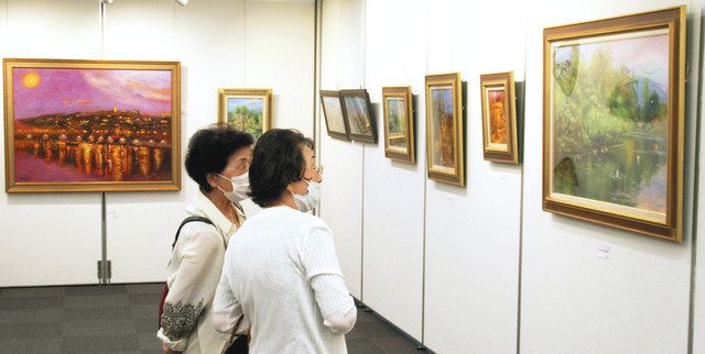 パリ在住二口さん 18回目の個展 まばゆい夜景など印象的に描く：北陸中 