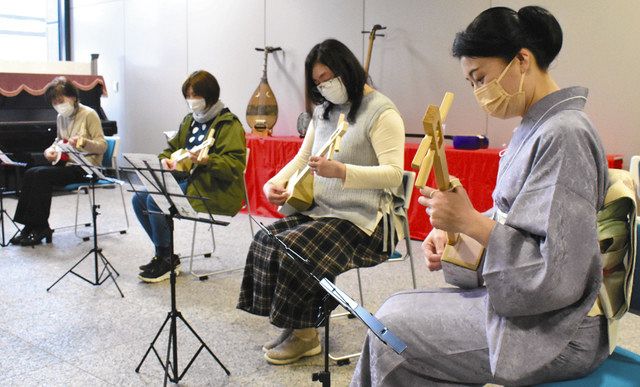 紙の三味線　SHABO 初心者 楽天市場】【しゃみせんBOXがリニューアルして再発売！】お稽古