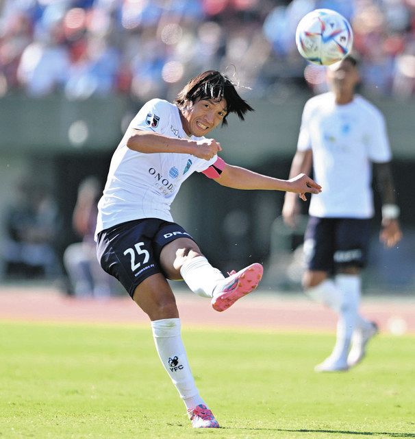 J2横浜fc 中村俊輔 感謝の気持ちを込めてプレー 万感ラストダンス 試合後は胴上げで3度舞う 中日スポーツ 東京中日スポーツ