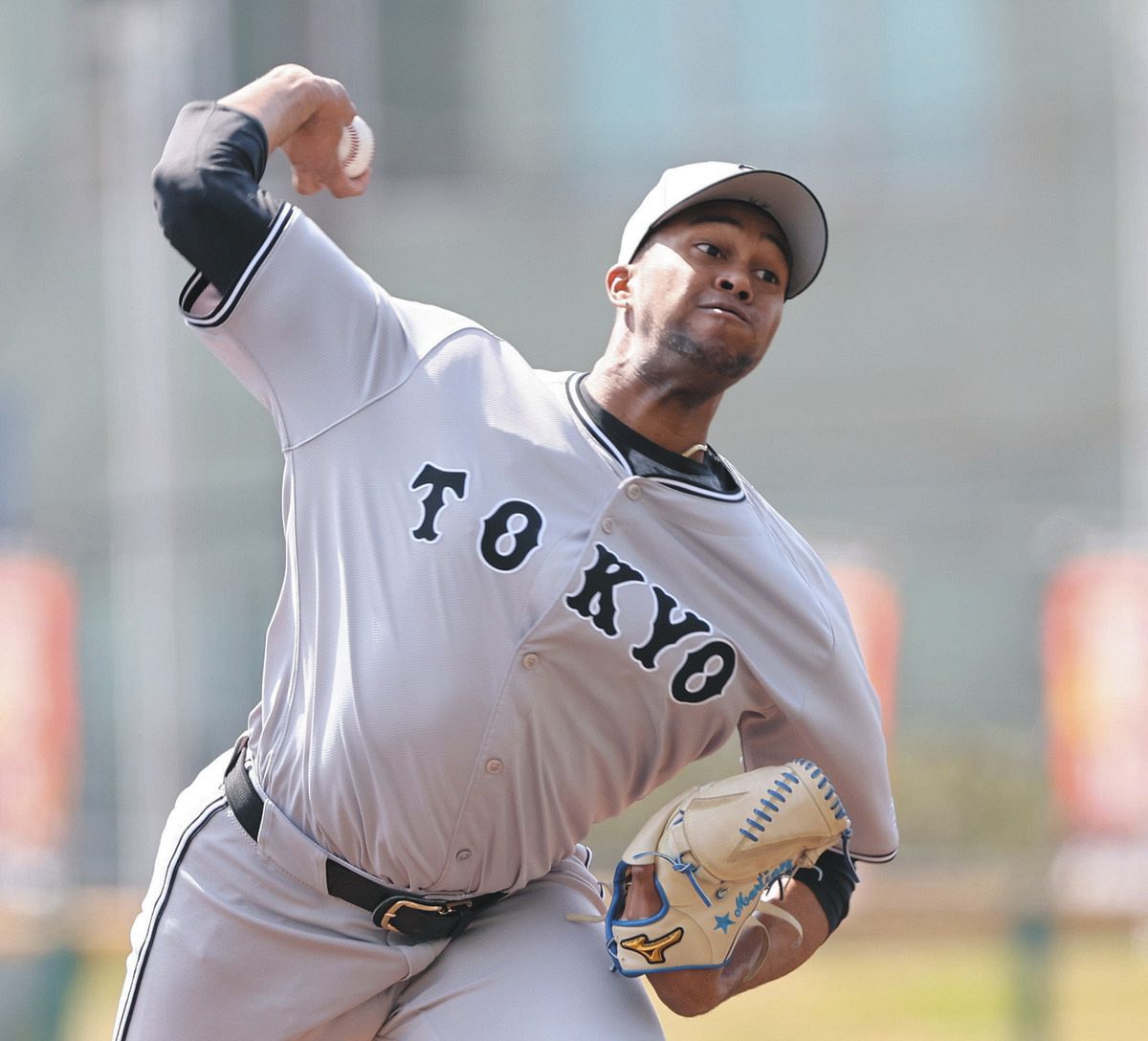 巨人・ライデル・マルティネス、初ライブBPで計18球、キャベッジ