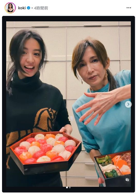 ◇Kōki，母・工藤静香と手作り『紅白手まり寿司』【実際の投稿】：中日