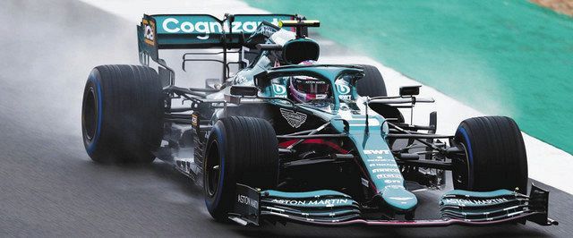 ピンク”ヘルメットで登場 ベッテル新天地で初走行 アストンマーティン