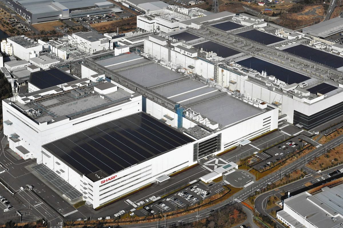 シャープ亀山工場「スペース出たら」他企業誘致に意欲 規模縮小方針受け三重県知事：中日新聞Web