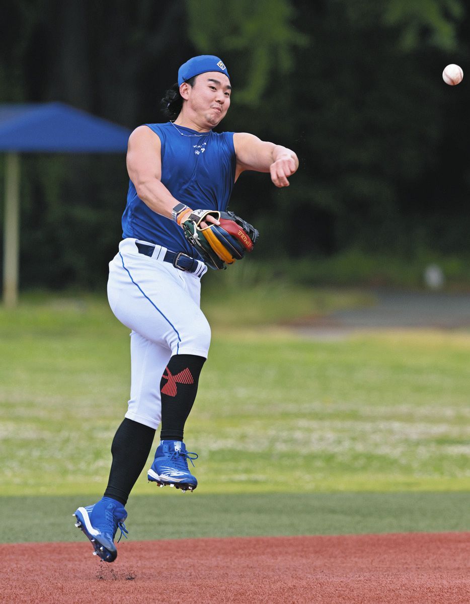 9月16日(祝日) 14時 東京ドーム 巨人ー中日 三塁側 オーロラシートB