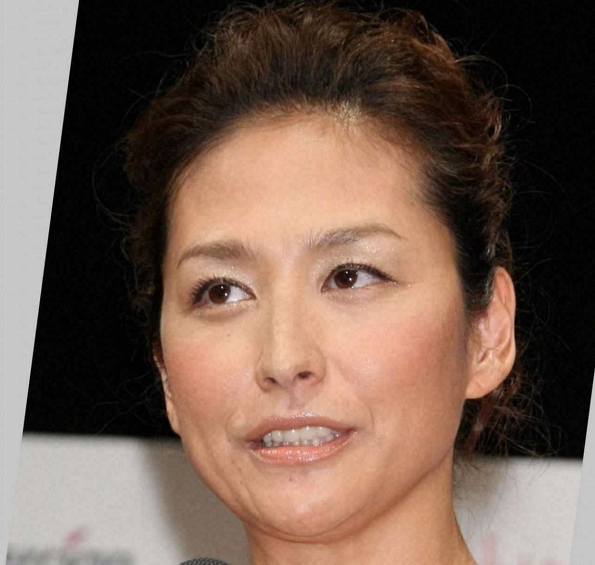 中村 倫也 元 妻
