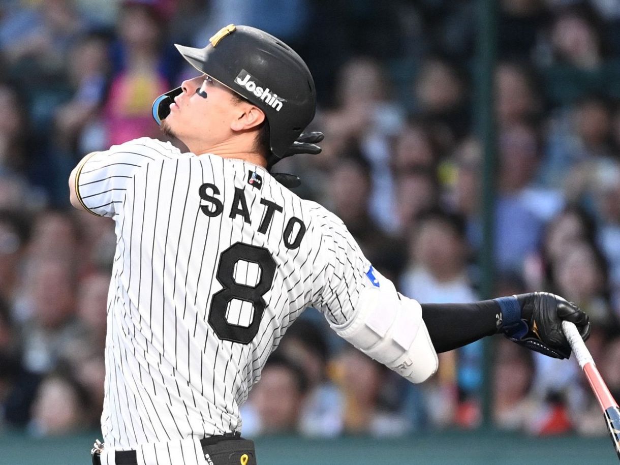 佐藤輝明選手