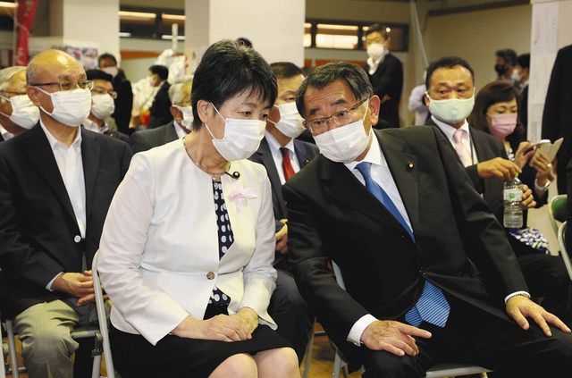衆院選前に自民県連痛手 中日新聞しずおかweb 衆院選前に自民県連痛手 中日新聞しずおかweb