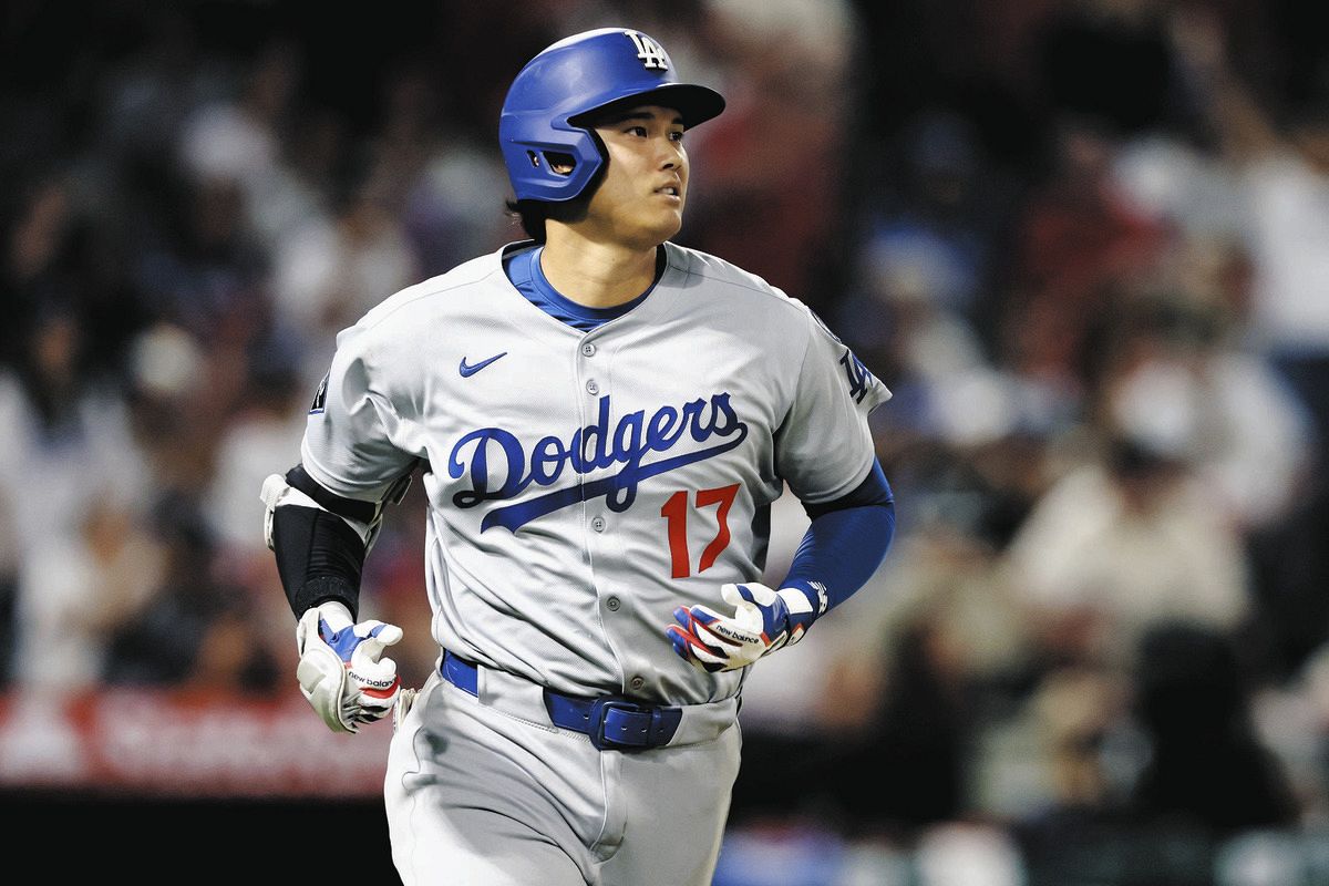 大谷翔平から”誕生日プレゼント”！就活中の20歳男性が42号キャッチ