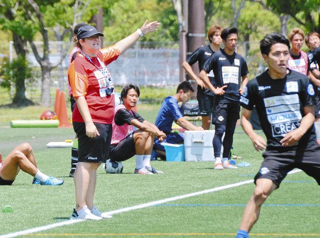 鈴鹿ポイントゲッターズのミラ監督 神戸戦へ闘志 天皇杯サッカー 中日新聞web 鈴鹿ポイントゲッターズのミラ監督 神戸戦へ闘志 天皇杯サッカー 中日新聞web