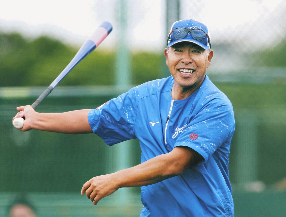 中日・井上一樹監督、大島ら一部ベテランは来春沖縄キャンプイン時不在