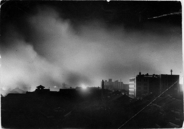 空襲で出荷前のうどんが蒸し焼きに… きしめん・吉田麺業4代目、焼け跡