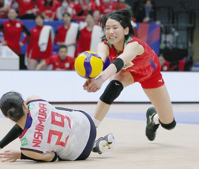 女子バレー】日本の重要課題“レシーブ”主将・古賀紗理那が果敢に攻めて