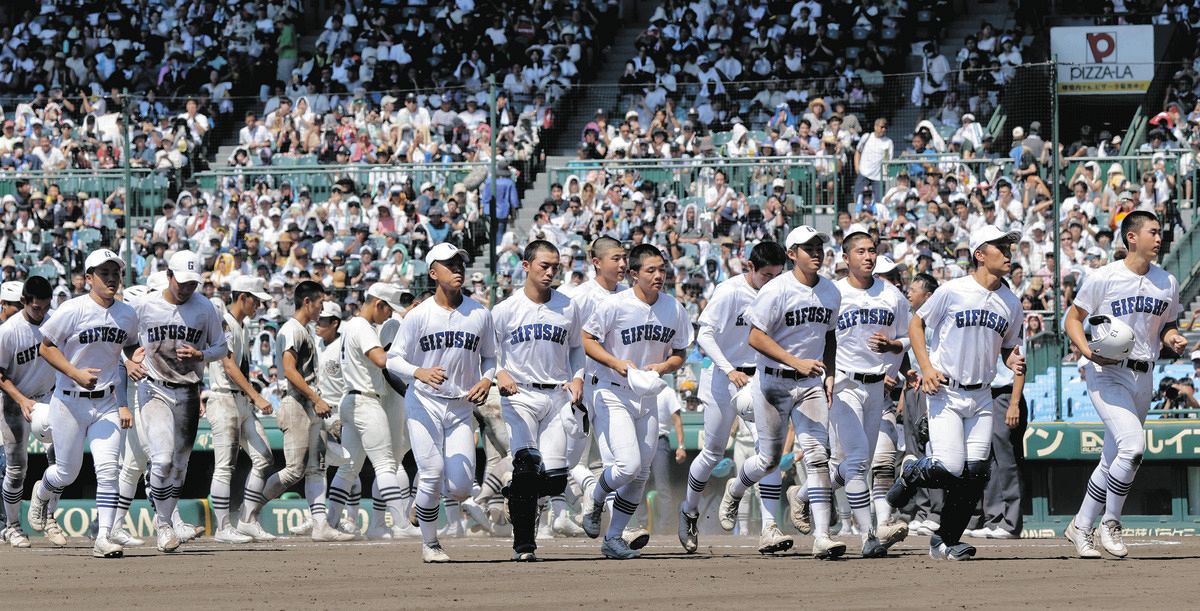 県岐阜商、公立校の快進撃ついにストップ… 日大三に準決勝で惜敗