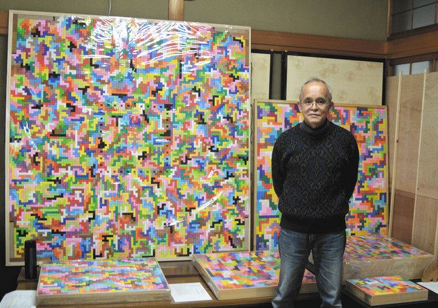 東郷の半田さん 折り紙７万枚使った大作 ２０日までキューブパズル展 中日新聞web