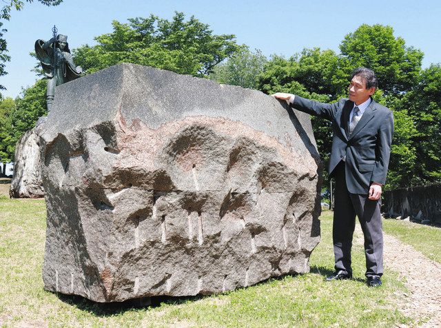 彫刻家中谷さんの展覧会 朝日村「時のカプセル」シリーズ：中日新聞Web