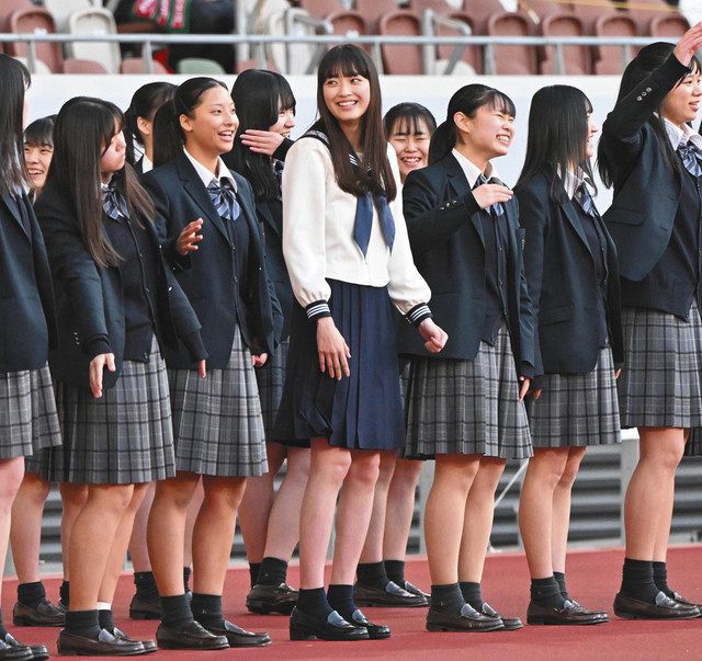 写真 高校サッカー応援マネージャーの茅島みずき 中日スポーツ 東京中日スポーツ