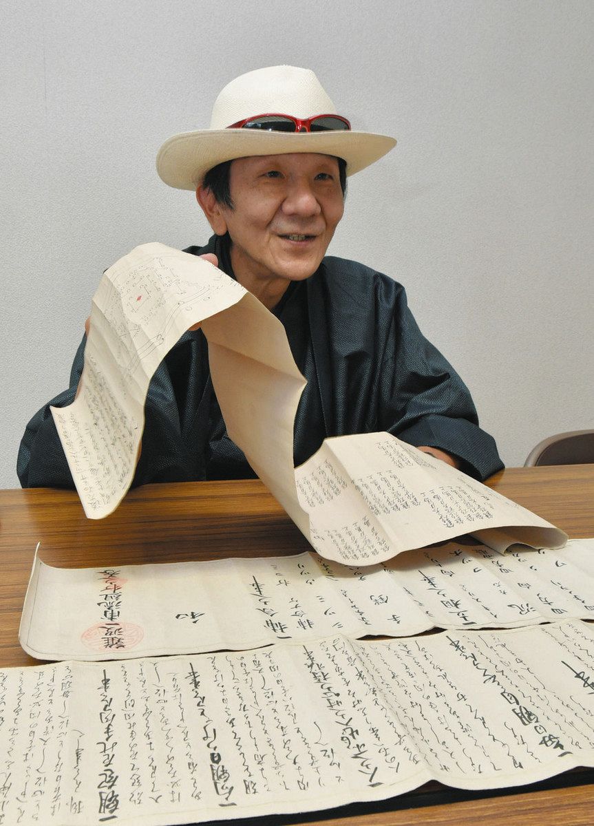 先祖は忍者」伝来巻物に家康公や謙信の記述が！ 題のない謎の1本、解読