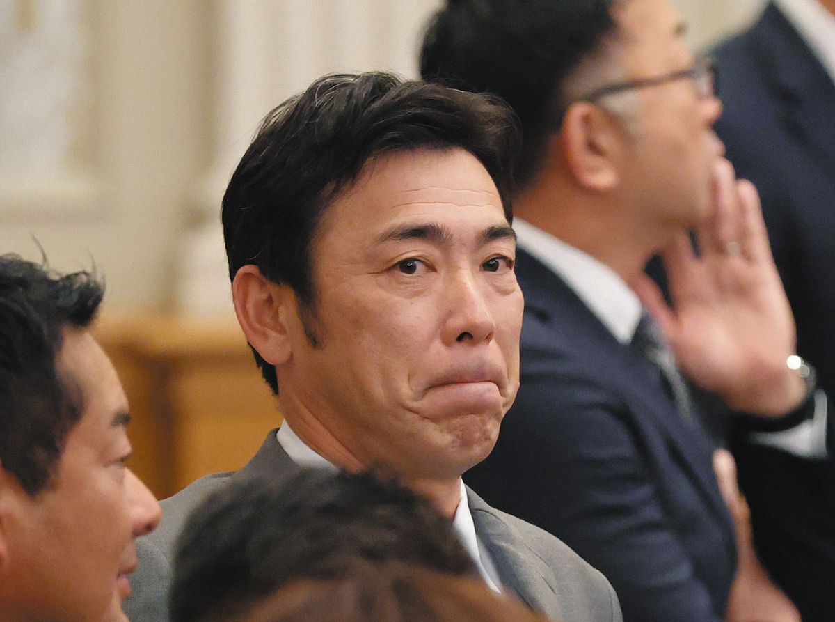 中日】荒木雅博さん、フロント入りの心境を告白 「オレが？」と驚きも