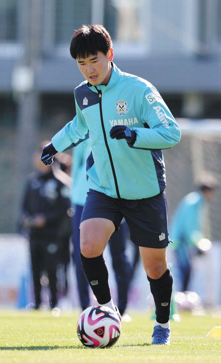 ジュビロ磐田 熊本から新加入の平川 山田との定位置争い注目：中