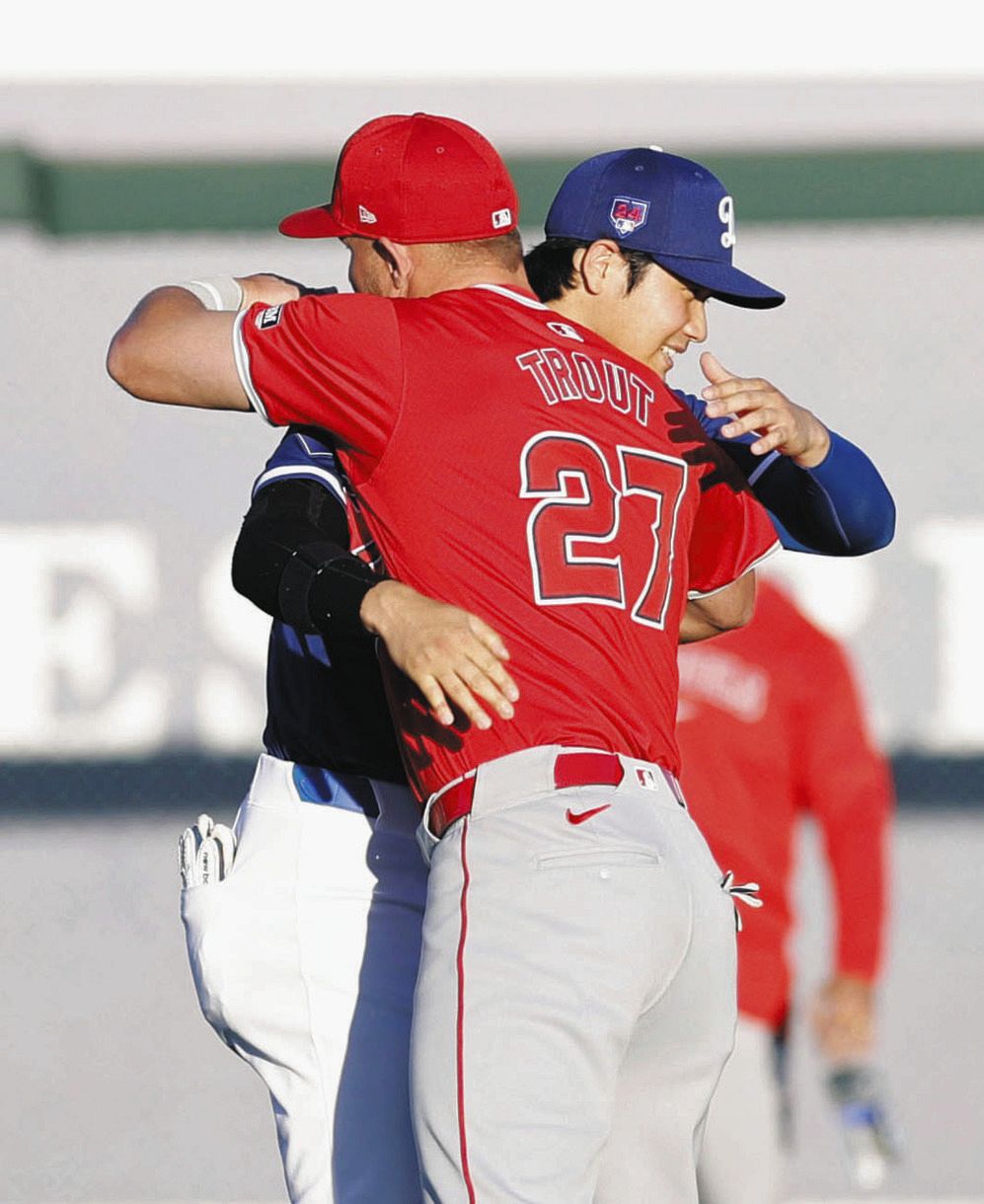 【ぴっくらぽん25シリ】大谷翔平/トラウト試合着用ユニ&バット 2024 ぴっくらぽん様専用25シリ】大谷翔平/トラウト試合着用ユニ&バット