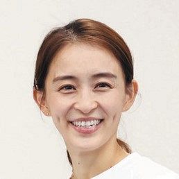 田中理恵さんが 神ｖ字 披露 見事な体幹とバランス感覚に スゴっ きれいな姿勢 と驚きの声 中日スポーツ 東京中日スポーツ