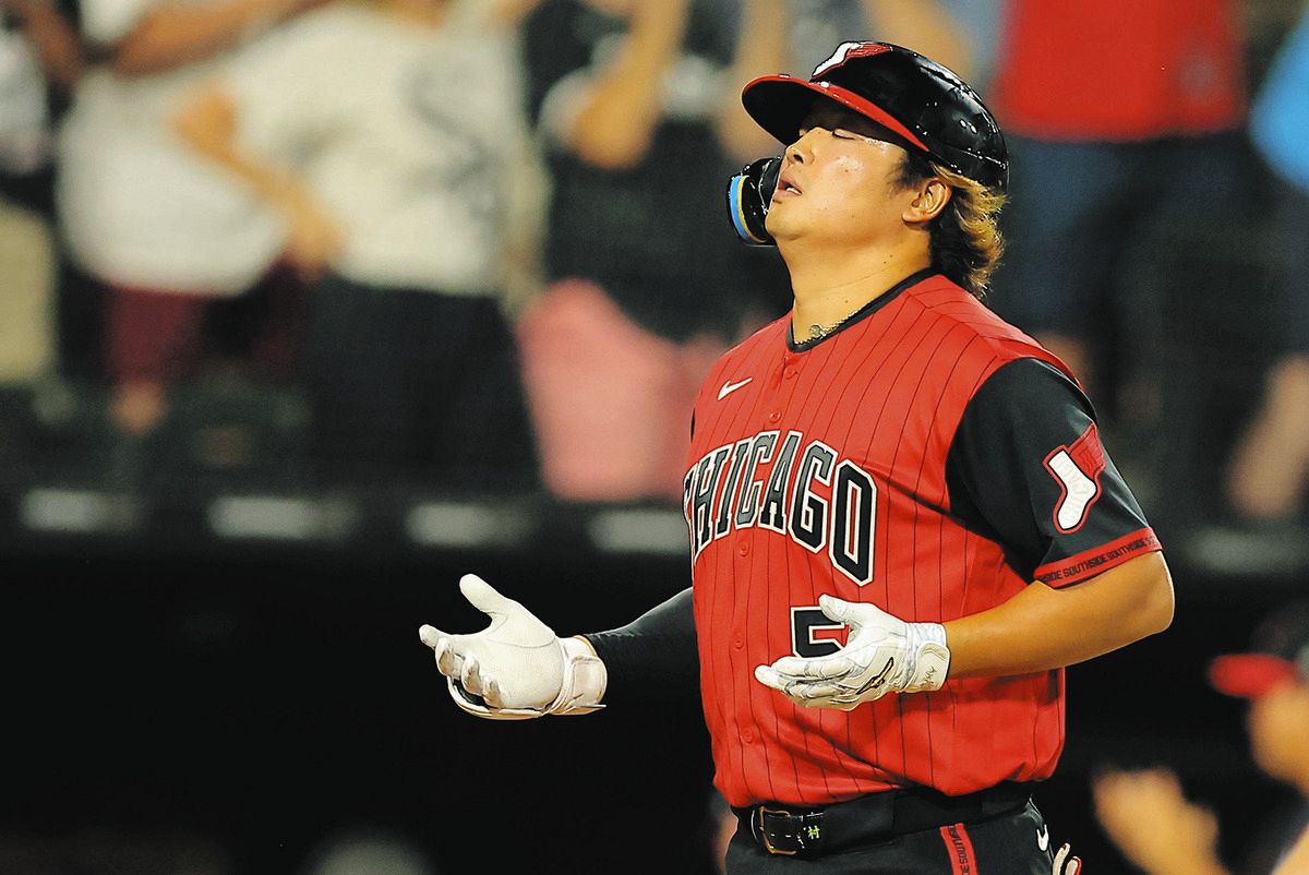 滞空時間長い」村上宗隆、6戦ぶり25号は角度42度の”ムーンショット