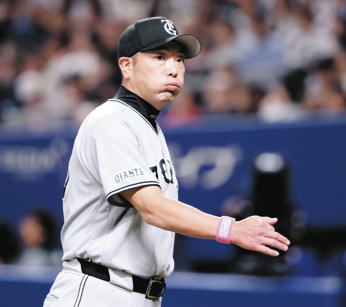 巨人・阿部監督現行犯逮捕にネット騒然「阿部慎之助って阿部慎之助