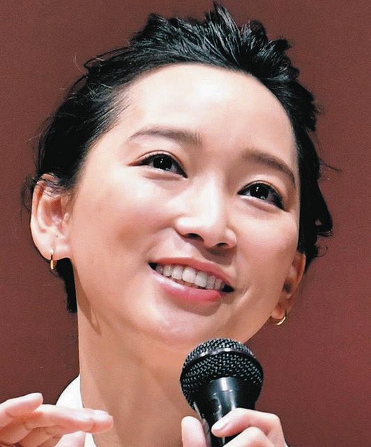 杏、リモート出演で隣に渡辺謙が「おるて」フォロワー爆笑「メロメロの ...