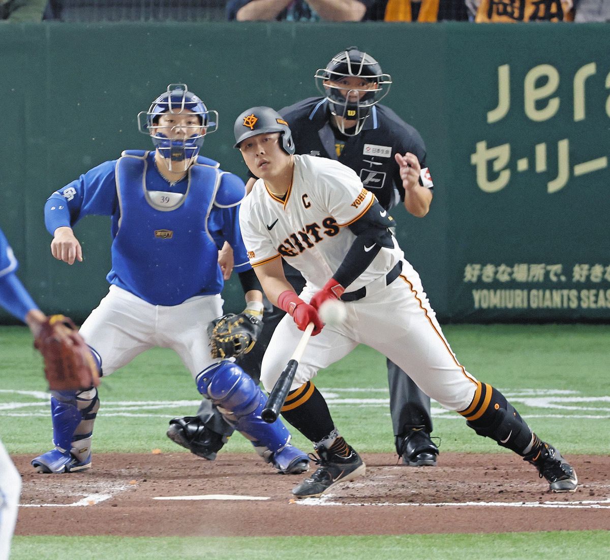 巨人・岡本和真、プロ通算1000安打は値千金の先制タイムリー 史上321