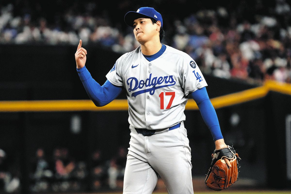 MLB ドジャース 大谷翔平 10奪三振 3ホーマー 記念Tシャツ S MLB ドジャース 大谷翔平 10奪三振 3ホーマー 記念Tシャツ S 野球