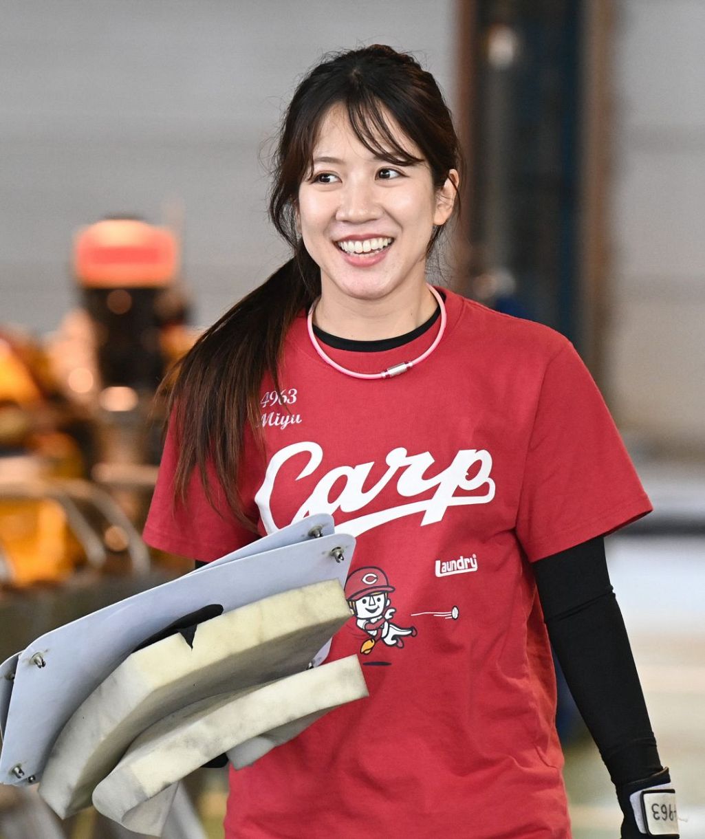 ボートレース女子レーサー 實森 美祐 選手の 実使用Tシャツ 【公式通販】