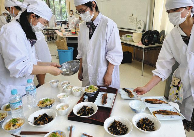 運動に必要な栄養素学ぶ 飯田女子高で食育講座 中日新聞web