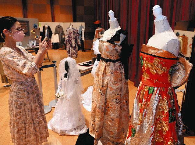 色とりどり手作りドレスやワンピース 熊野で洋裁教室生徒の作品展 中日新聞web