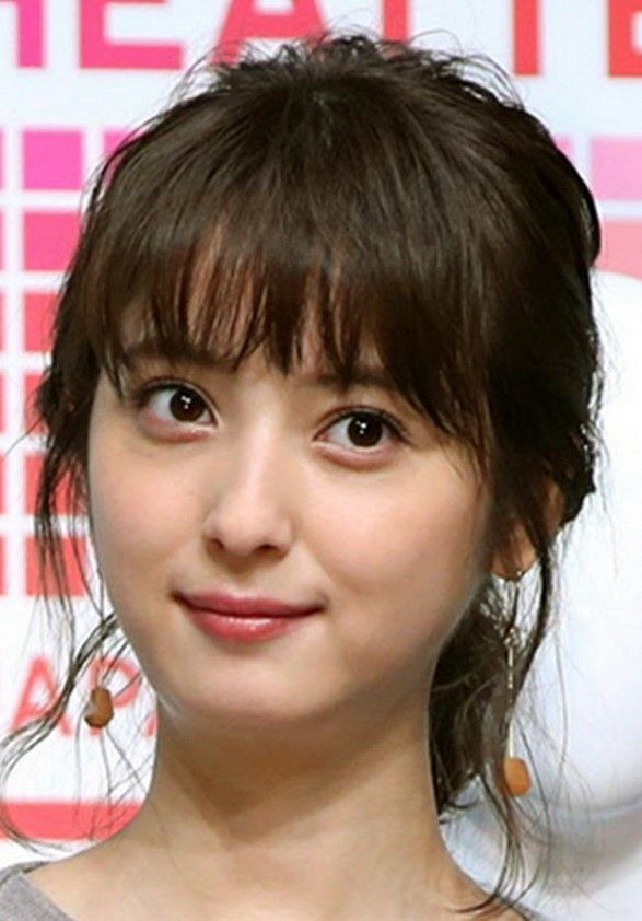 第2子妊娠中の佐々木希が最新ショット もこもこ帽子かわいいです 肌ツヤツヤ 透明感すごい 中日スポーツ 東京中日スポーツ