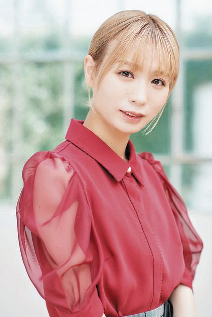 BiSH」の元メンバー・モモコグミカンパニー「社会に誰かに少なからず
