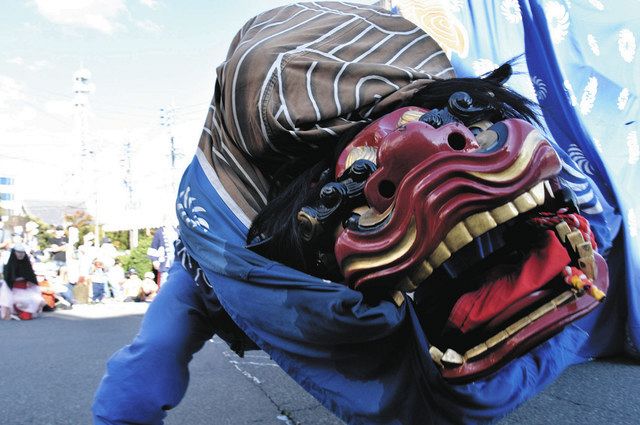 伝統芸能の熱、丘の上に満ちて 飯田・南信州獅子舞フェスティバル：中