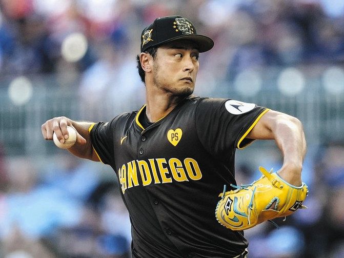 テキサスレンジャーズ40周年記念 ダルビッシュ　200勝 ダルビッシュ有日米通算200勝記念 MLB公式 限定コレクターズ