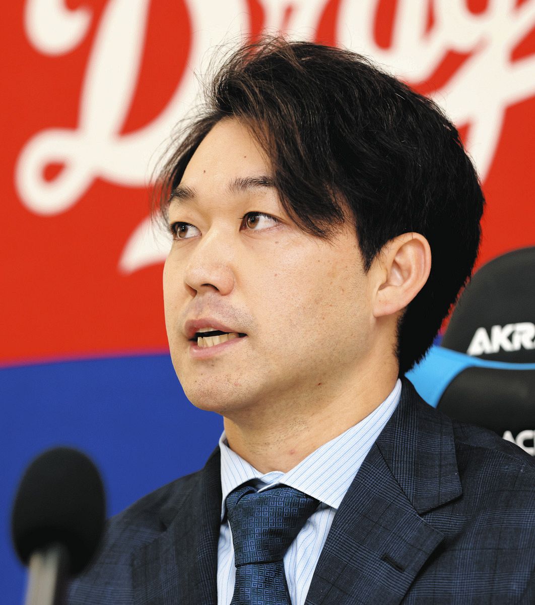 中日・山本泰寛、1500万円アップ3500万円更改 開幕スタメンから1軍