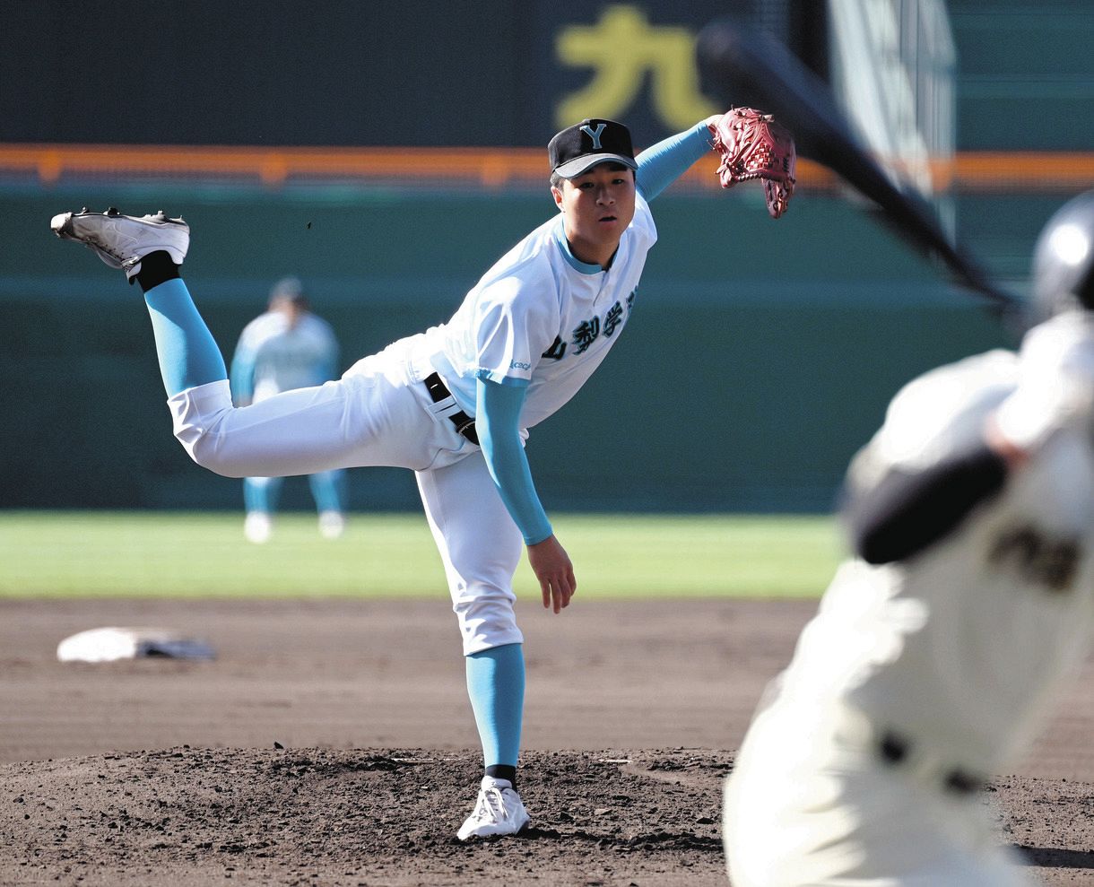 山梨県勢として32年ぶり4強入りの山梨学院、今度こそ「準決勝の壁」越えられるか【センバツ記録メモ】:中日スポーツ・東京中日スポーツ