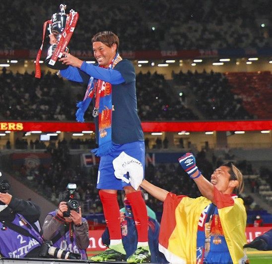 骨折乗り越えたfc東京主将の東慶悟 このチームに来て初タイトル もっと強くなる ルヴァン杯 中日スポーツ 東京中日スポーツ 骨折乗り越えたfc東京主将の東慶悟 このチームに来て初タイトル もっと強くなる ルヴァン杯 中日スポーツ 東京中日スポーツ