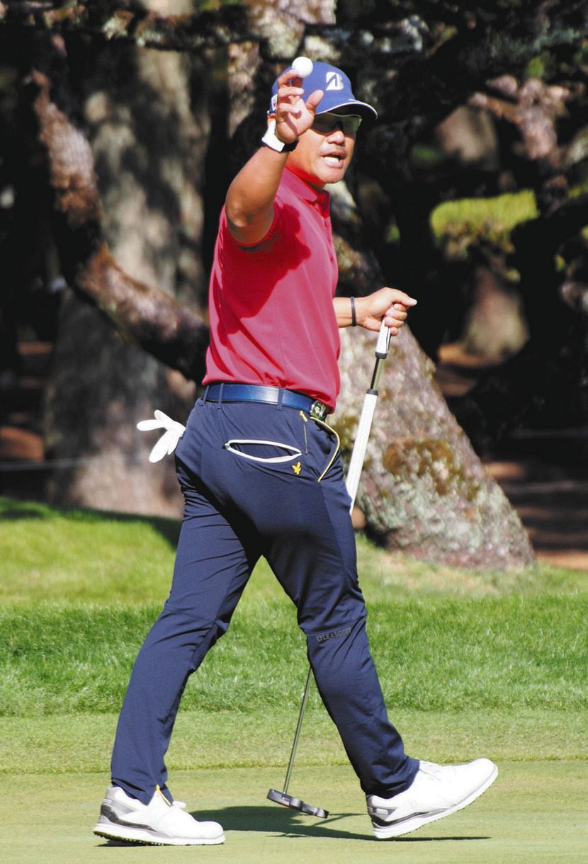 男子ゴルフ】今週も40代パワー！宮里優作4位浮上 ハマった長尺パター