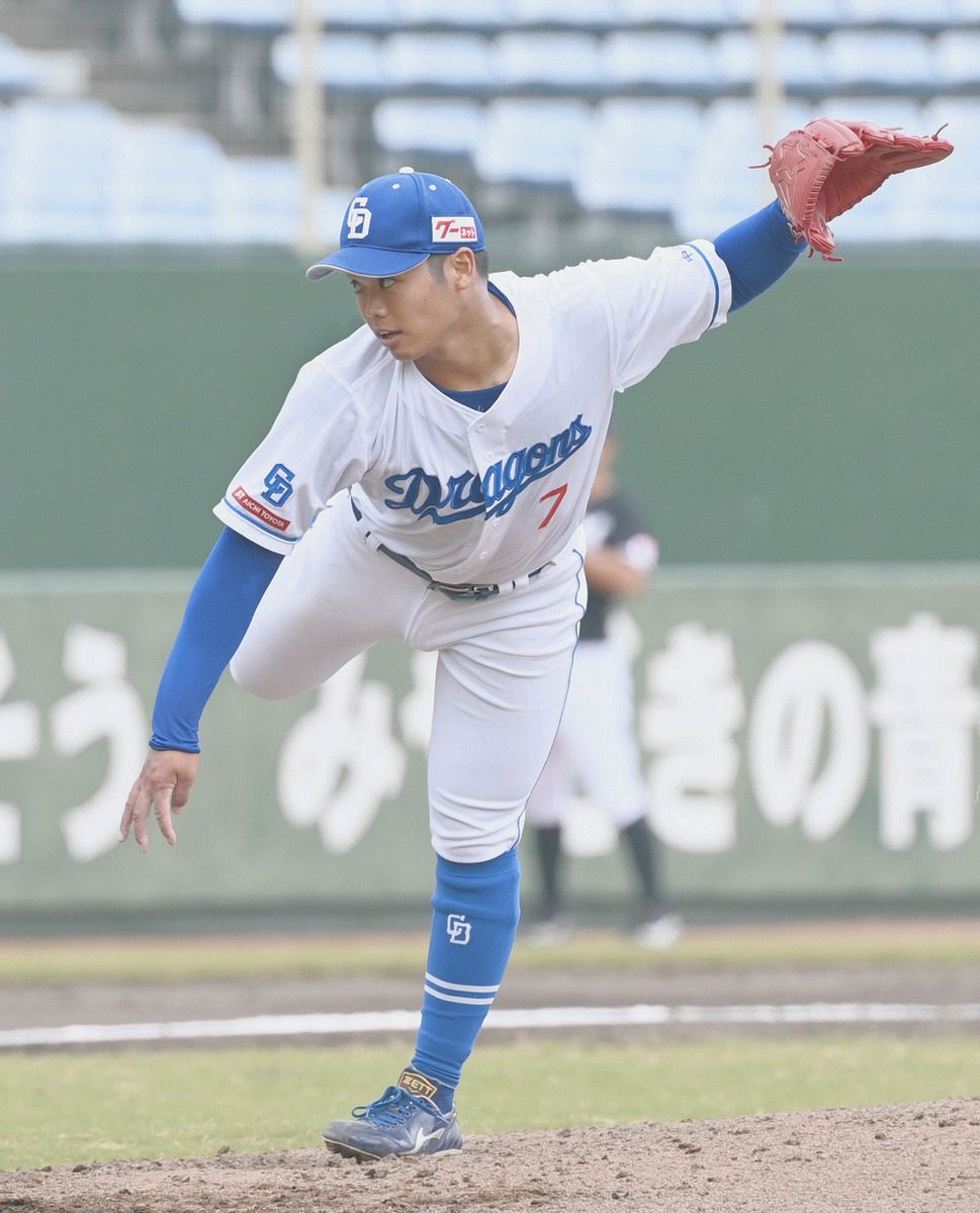 根尾昂選手　実使用 2G75DXFXAROFTLRA4NP327VMHQ.jpg
